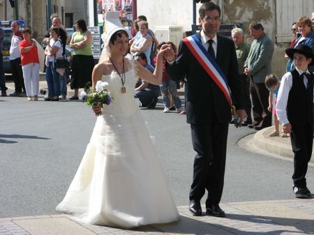 La Rosière 2007 au bras du Maire.- | Source | Date 01/09/2007 | Auth