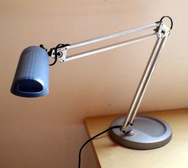 1 Electric lamp with parallelogram balanced-arm mechanism Category:Ba