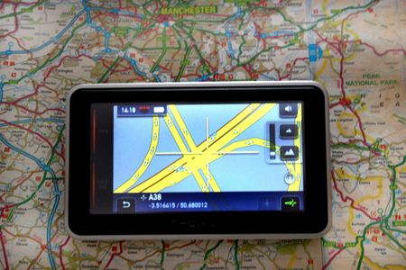satellite navigation device