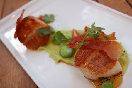 Cava Scallops