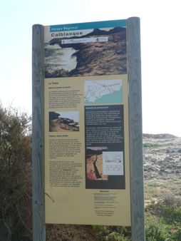 Carteles en Calblanque