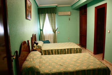 Hostal El Guia del Abad.(Abadía-valle del ambroz)3