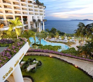 1 Royal Cliff Grand Hotel & Spa Exterior | Source Kannaphon | Auth