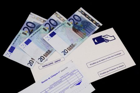 euro et enveloppe