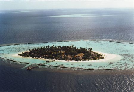 Vakarufahli Island - South Ari Atoll - Maldives | Source | Date 1997-1