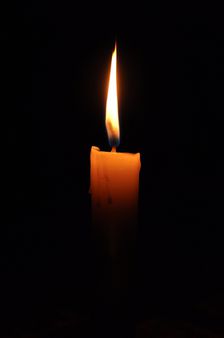a candle (eine Kerze) | Source | Date 03.12.2006 | Author Bangin | Pe