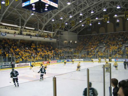 Ice hockey team of University of Michigan , Yost ice arena | Source f
