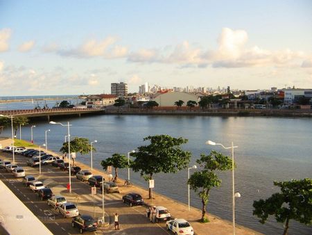 O Recife Antigo, visto do mirante do Paço Alfândega | Source | Date