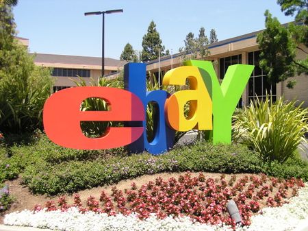 1 A photograph of eBay's Whitman Campus (corporate headquarters), take