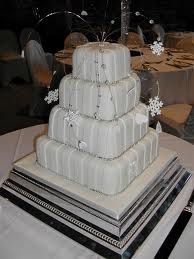 white-winter-wedding-cake.jpg