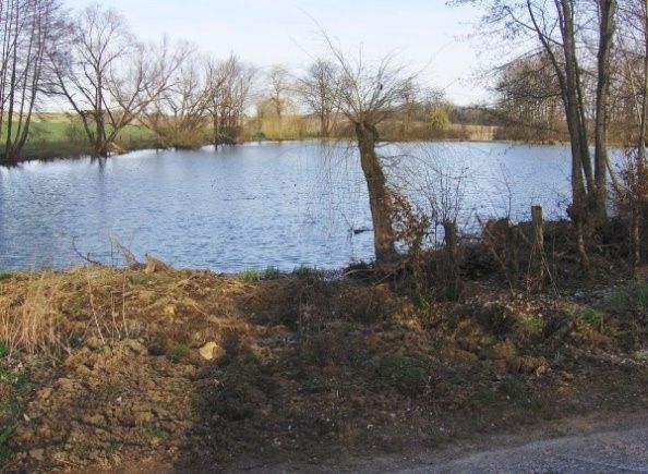 evans-etang-HPIM2290.jpg