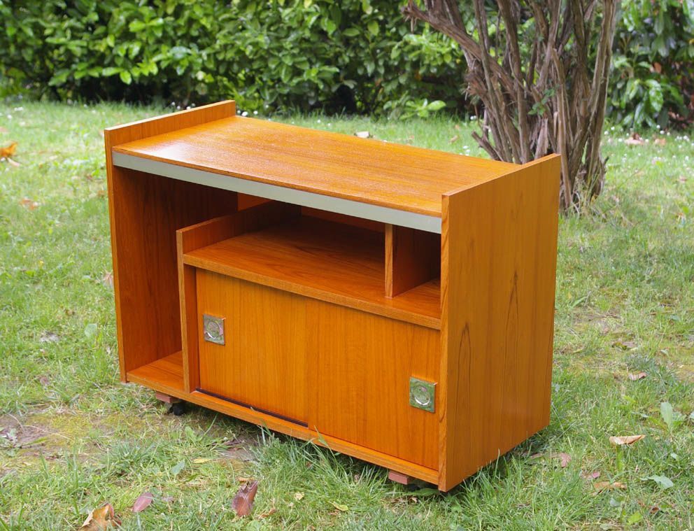 Meuble Tele A Roulettes : Meuble Hifi 70 – Chouette Vintage Meuble Tele A Roulettes : Meuble Hifi 70 – Chouette Vintage