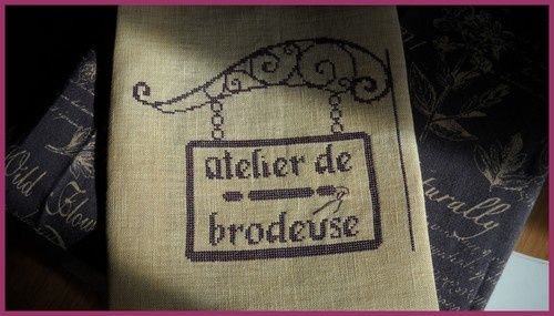 SAL-Vava-Atelier-de-brodeuse.jpg