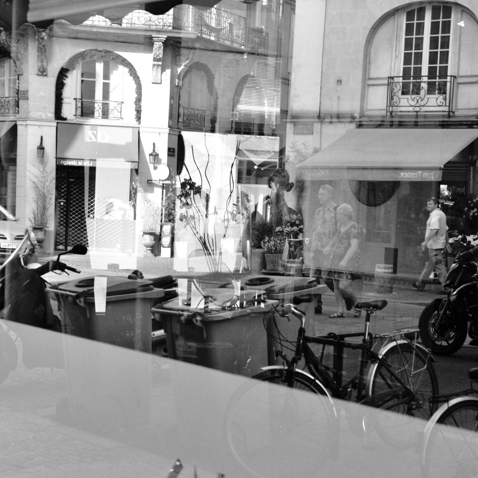 Prends garde à la douceur des choses Le but de ce blog est de me permettre de mélanger les Prends garde à la douceur des choses Le but de ce blog est de me permettre de mélanger les