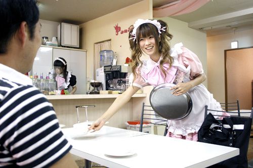 Hello Japan - Maid Girl working