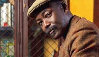 Le réalisateur tchadien Mahamat Saleh Haroun revient avec un nouveau film. © © Jacques Torregano pour J.A. Lire l'article sur Jeuneafrique.com : Cinéma : le handicapé qui dansait 009102012161048000000haroun.jpg