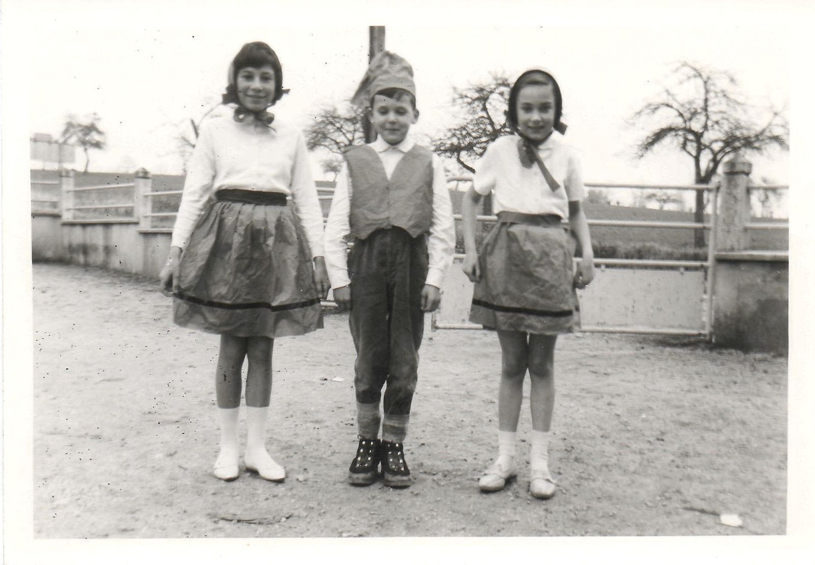 LE PLANTIS - L'école en 1965 - LE PLANTIS, MON VILLAGE...