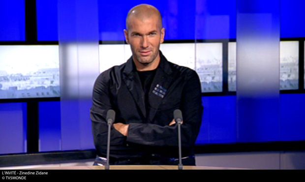 Invite_Zinedine_Zidane5-1-.JPG
