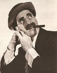 225px-Grouchomarxpromophoto-copie-1.jpg