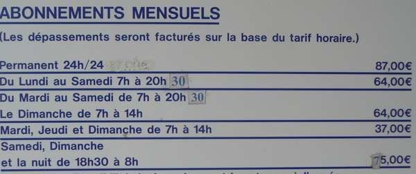 Le Raincy affichage tarifs parking Résistance 
