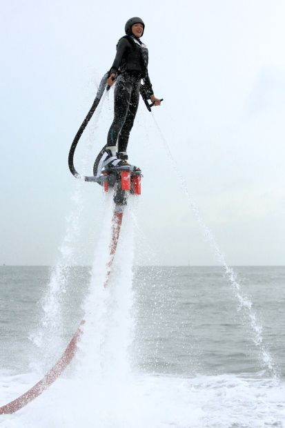 Flyboard1