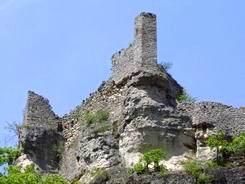 Un tel château si curieusement perché, ne pouvait qu'engendrer une légende.