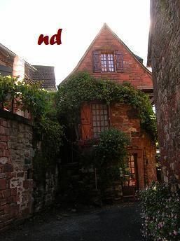 Collonges-la-Rouge-Tour.JPG