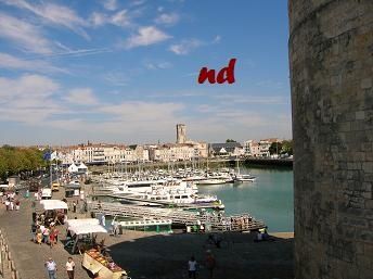 La-Rochelle-Port-red.JPG