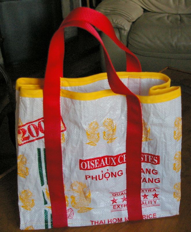 Bricolage: recycler un sac de riz - Les idées vagues de Snapulk...