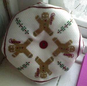 gingerbreadmanbiscornu.jpg