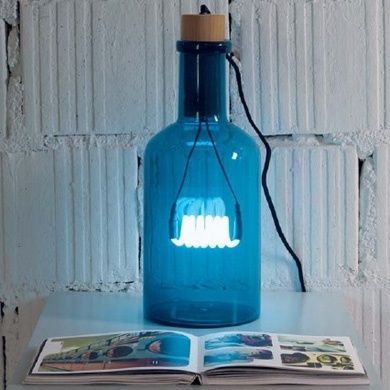 Lampe-a-poser-Seletti-BOUCHE-Lampe-a-poser-Bleu-6566-550.jpg