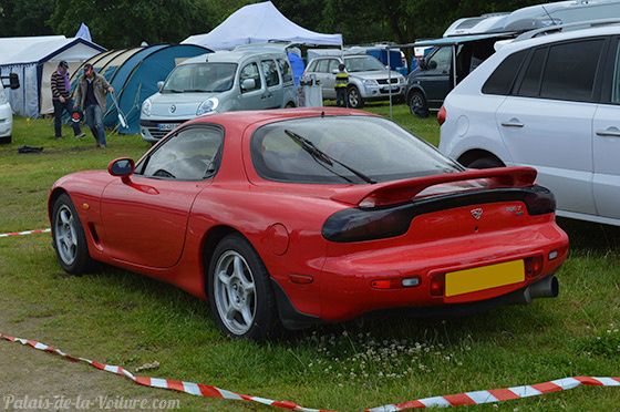 mazda_rx-7_fd3s_03.jpg