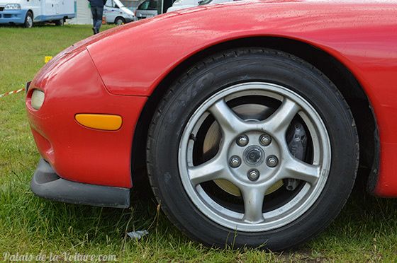 mazda_rx-7_fd3s_05.jpg