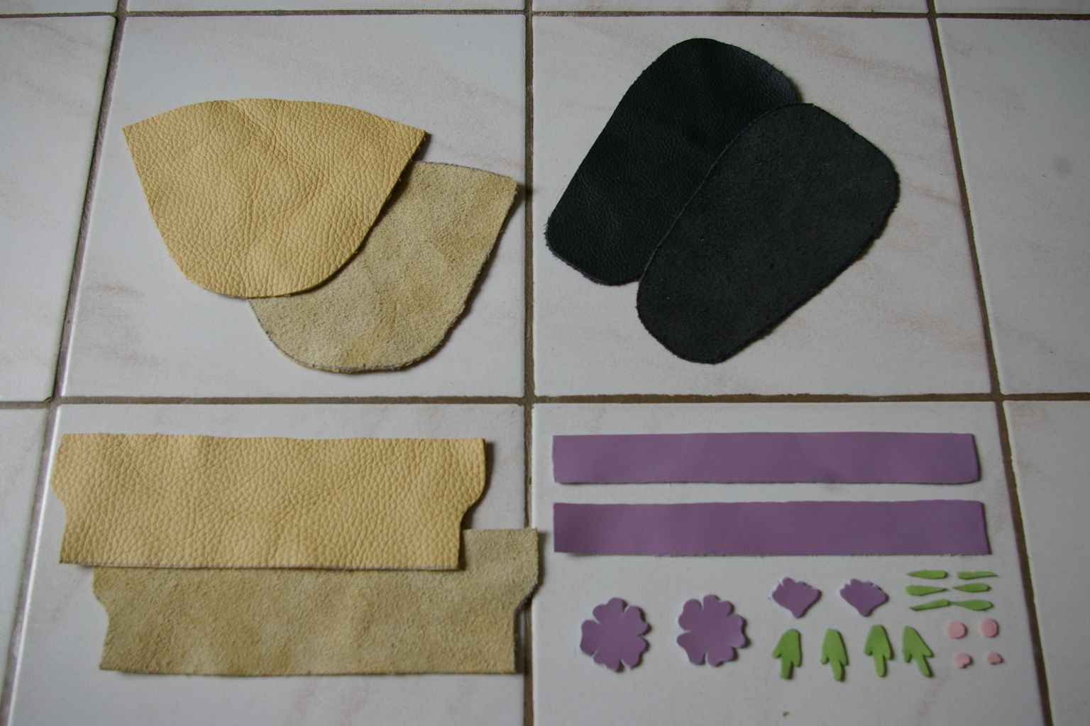 Tutoriel pour faire des chaussons en cuir pour bébé - Deco Cuir