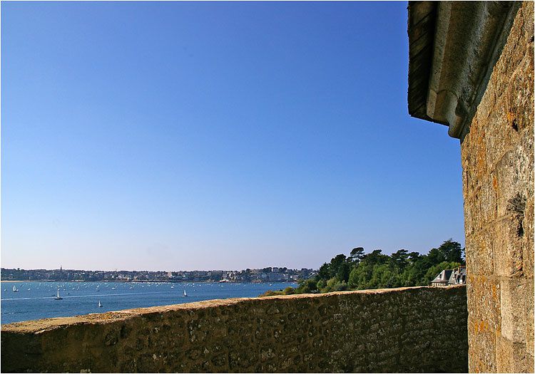 A l'occasion des journées du patrimoine, visite complète de la tour Solidor à Saint Malo.