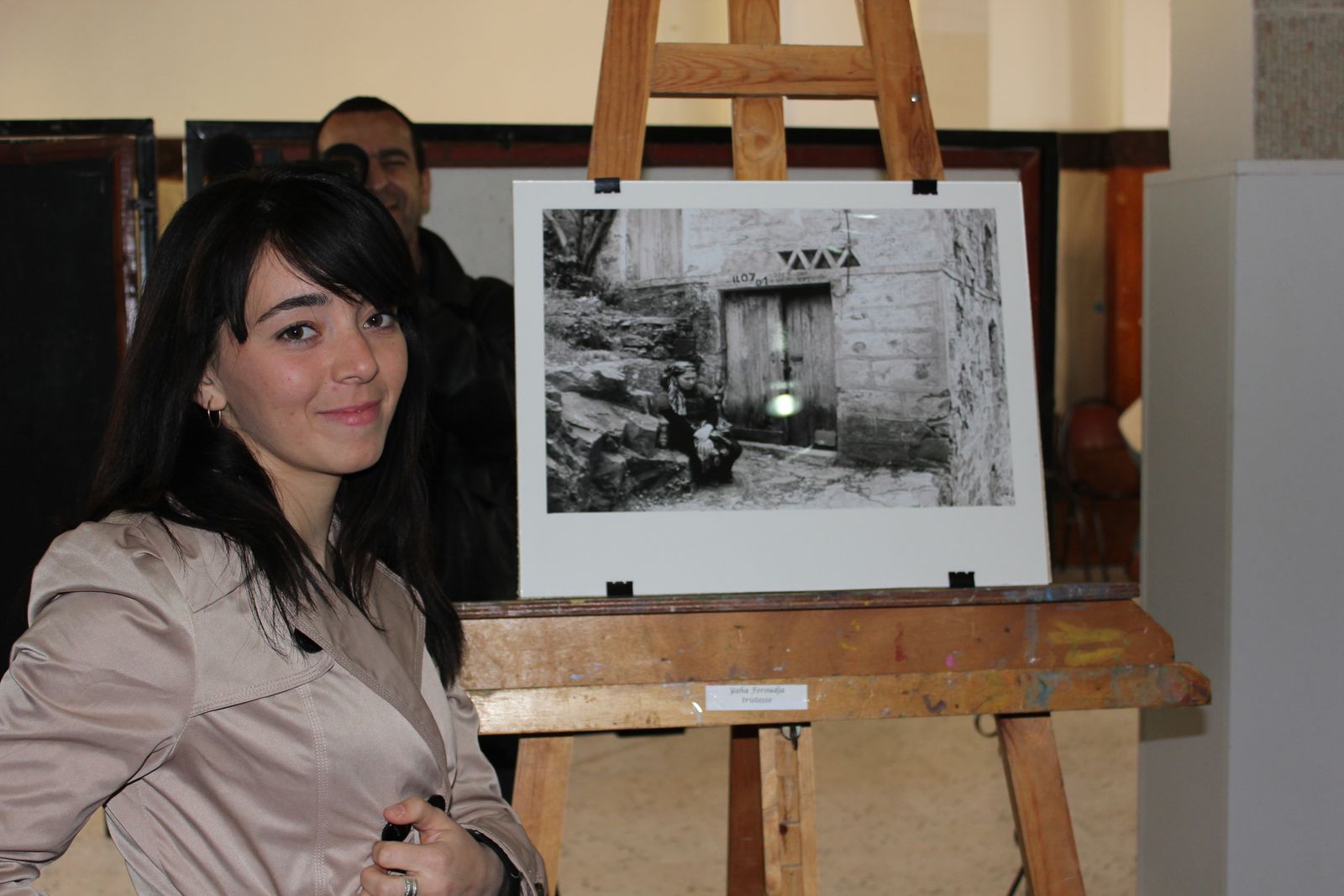 salle d'exposition Zemirli Mohamed à la maison de la culture Mouloud Mammeri de Tizi-Ouzou le 29 février et le 1 er mars 2012, par Studio 21école.