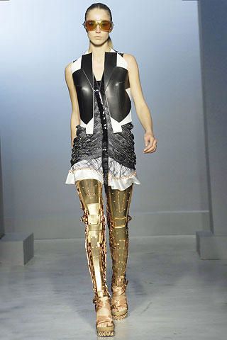 balenciaga_2007.8.jpg