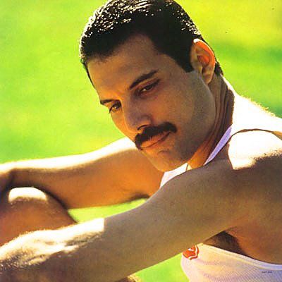 Freddie-Mercury-1.jpg
