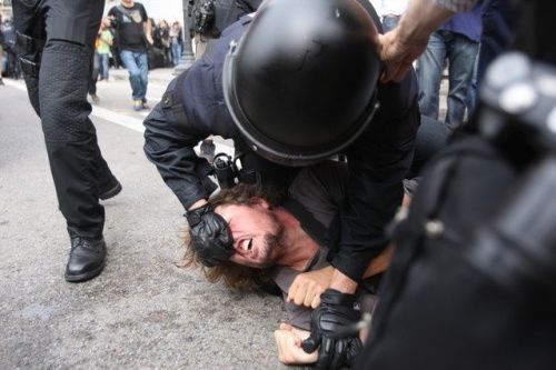 Barcelona-Police-brutality.jpg