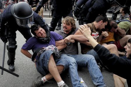 repression-espagne-mai-2011.jpg