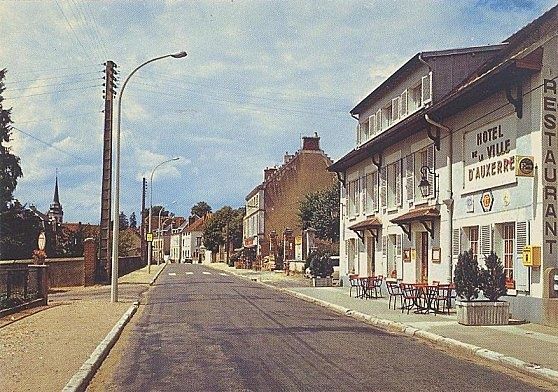 Maison-natale-de-Pierre-Larousse.jpg