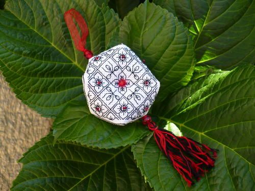 broderie-noire-007.jpg