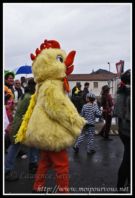 carnaval-Le-Breuil-sur-Couze-2011---16.jpg