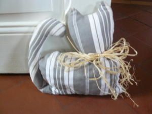 couture_chat_cale_porte