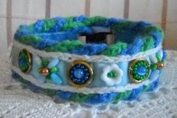 Collier-derive-de-Rococo-en-vert-et-bleu-001
