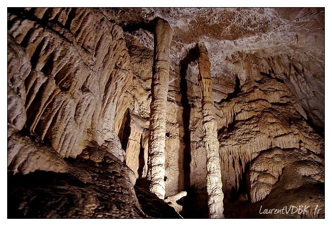 Grotte-des-Moidons---Jura---0003.jpg