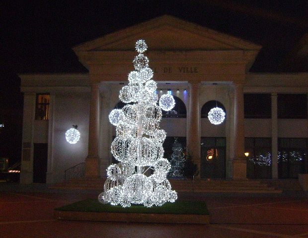 le sapin de la maison blanche du soler dec 09