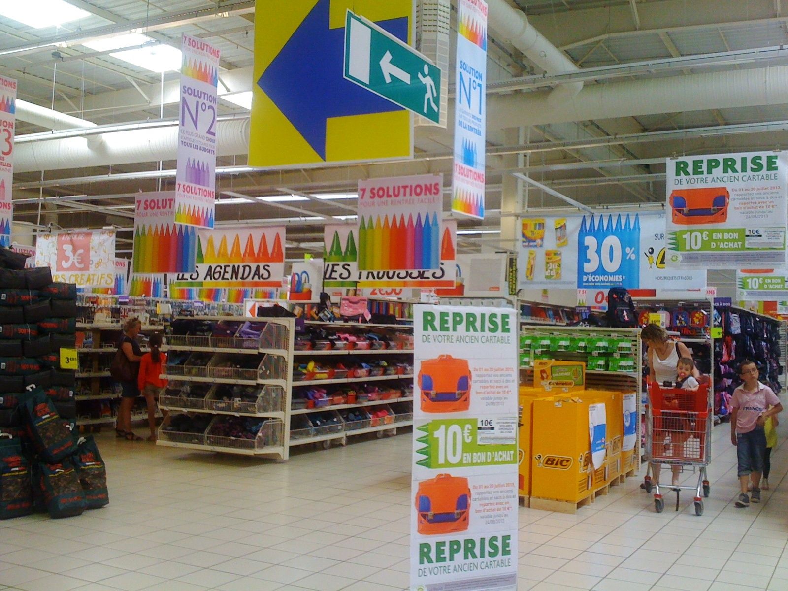 Rentree-scolaire-juillet-auchan-poitiers-2013--3-.jpg