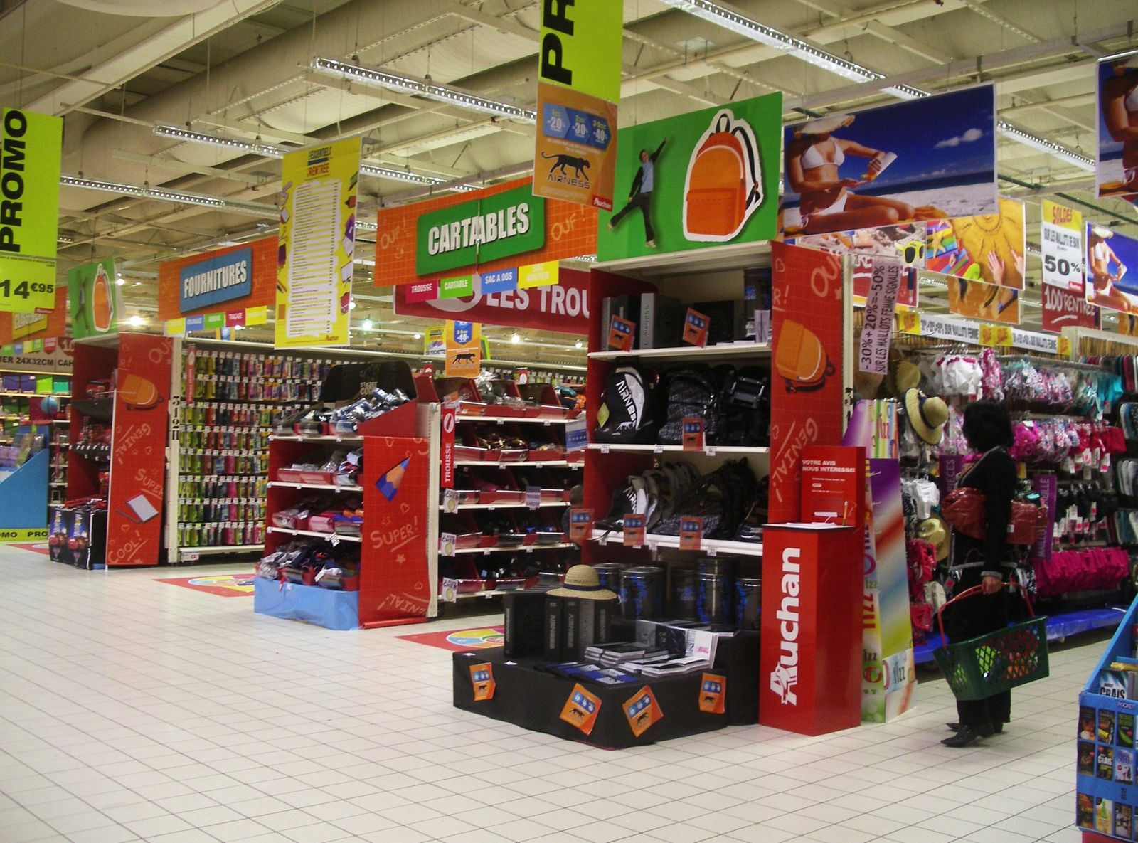 Rayons-rentree-2011-auchan-toulouse.JPG
