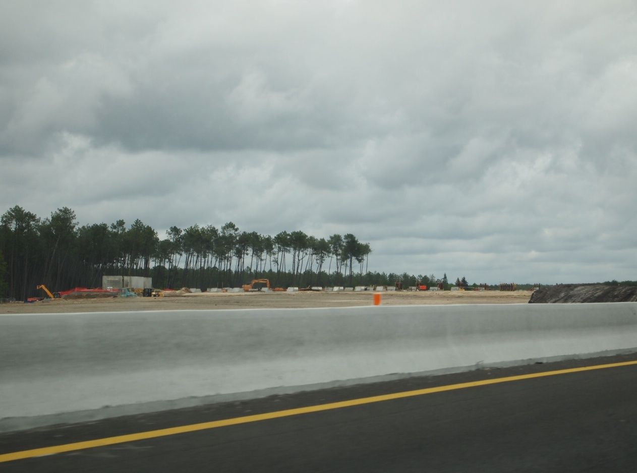 Travaux-construction-peage-A63-Sud.JPG